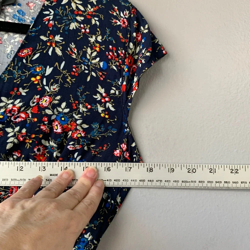 J. Crew navy multi floral print faux wrap‎ cap sleeve ruffle trim dress. Size 8